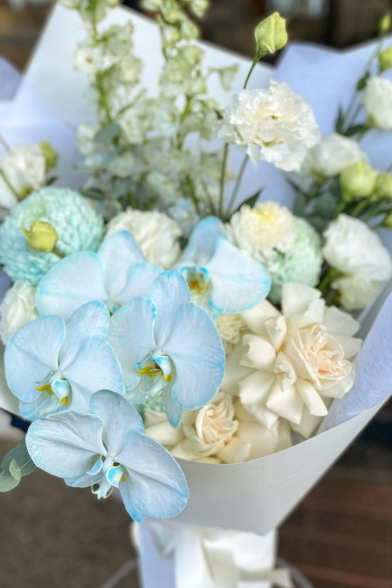 Cloud Nine - Blue Orchid Bouquet