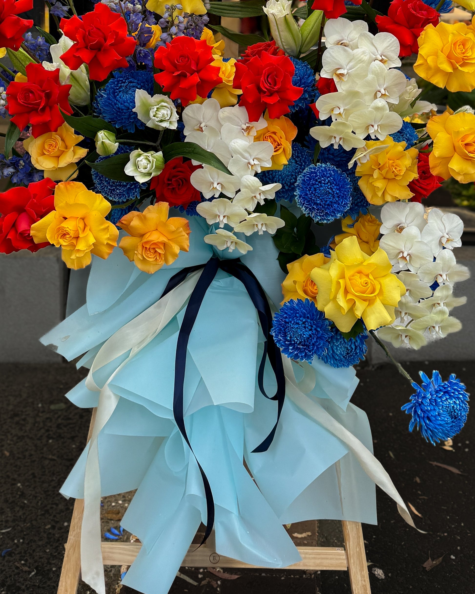 Fortune & Success Stand